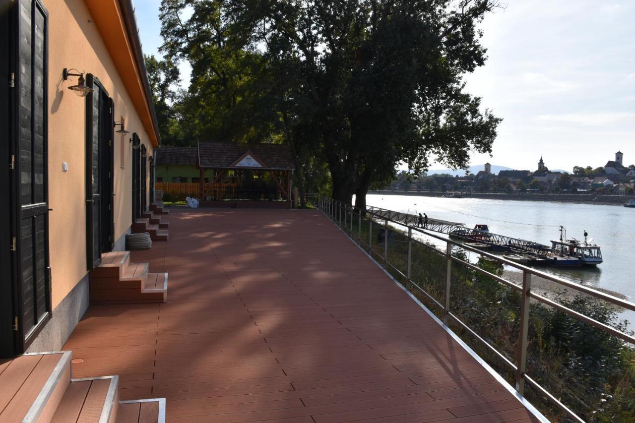 Szazesztendos Reveszhaz Apartman Szigetmonostor Exterior photo